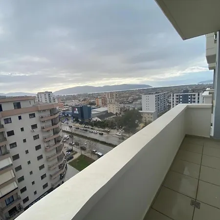 Isolda Albania * فلورا