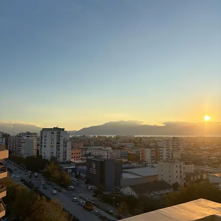 Isolda Albania * Vlorë